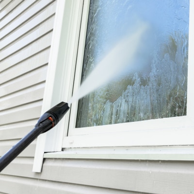 WINDOW CLEANING 